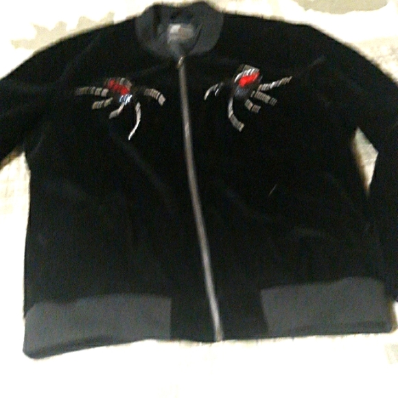 It's an xl spyder jacket. - Picture 1 of 2